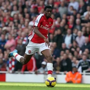 Arsenal's Triumph: Diaby's 3:0 Victory Over Tottenham Hotspur in the Premier League (31/10/09) Arsenal's Triumph: Diaby's 3:0 Victory Over Tottenham Hotspur in the Premier League (31/10/09)