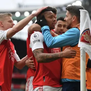 Arsenal's Triumph: Jesus, Jorginho, Zinchenko Celebrate 3rd Goal vs Leeds United (April 2023) Arsenal's Triumph: Jesus, Jorginho, Zinchenko Celebrate 3rd Goal vs Leeds United (April 2023)