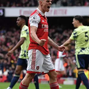 Arsenal's Triumph Over Leeds: Trossard's Hat-Trick Secures Victory in the Premier League