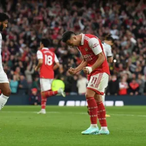Arsenal's Triumph: Martinelli and Saka's Unforgettable Goal Celebration vs. Liverpool (2022-23)