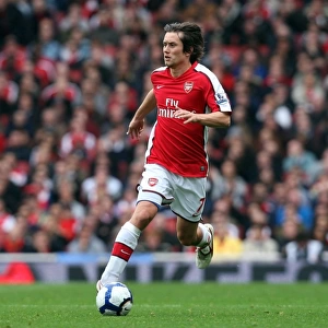 Arsenal's Triumph: Rosicky's Glory in Arsenal's 3-1 Victory over Birmingham City (17/10/09)