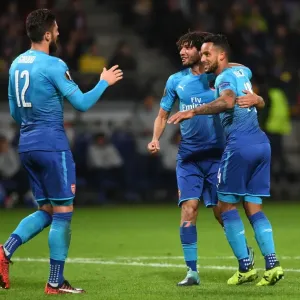 Arsenal's Triumph: Walcott, Elneny, and Giroud Celebrate Goals vs. FC BATE Borisov Arsenal's Triumph: Walcott, Elneny, and Giroud Celebrate Goals vs. FC BATE Borisov