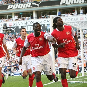 Arsenal's Triumphant Moment: Adebayor's Stunner Seals 1-3 Victory Over Tottenham (15/9/07)
