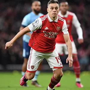 Arsenal's Trossard in Action against Brentford in the Premier League