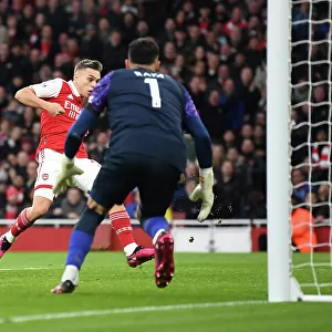 Arsenal's Trossard Scores in Premier League Victory over Brentford