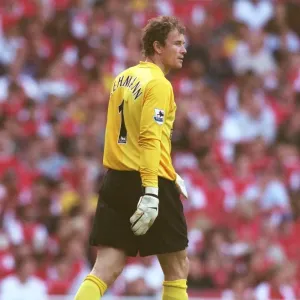 Arsenal's Unbeatable Wall: Jens Lehmann's Shut-Out in Arsenal's 3-0 Victory over Sheffield United, 2006