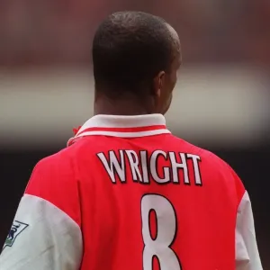 Arsenal's Unforgettable 1997/98 Double Victory: Ian Wright's Legendary Season