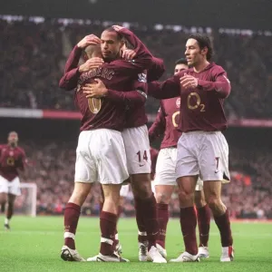 Arsenal's Unforgettable 7-0 Victory: Thierry Henry and Freddie Ljungberg's Historic Celebration at Highbury