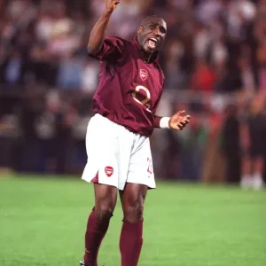 Arsenal's Unforgettable Stalemate: Sol Campbell's Euphoric Celebration vs. Villarreal (UEFA Cup Semifinal) Arsenal's Unforgettable Stalemate: Sol Campbell's Euphoric Celebration vs. Villarreal (UEFA Cup Semifinal)