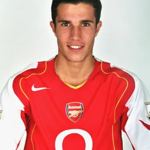 Arsenal's Unforgettable Striker: Robin van Persie