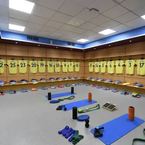 Arsenal's Unified Focus: Pre-Match Huddle before Aston Villa Clash, Premier League 2021-22 Arsenal's Unified Focus: Pre-Match Huddle before Aston Villa Clash, Premier League 2021-22