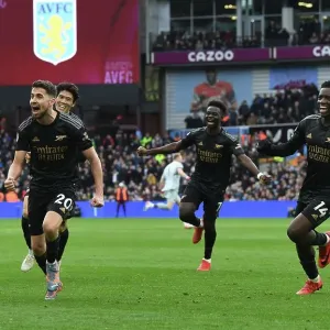 Arsenal's Unintended Triumph: Celebrating Martinez's Own Goal vs. Aston Villa