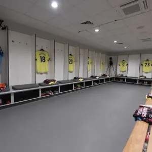 Arsenal's United Focus: Pre-Match Huddle before Liverpool Showdown, Premier League 2021-22