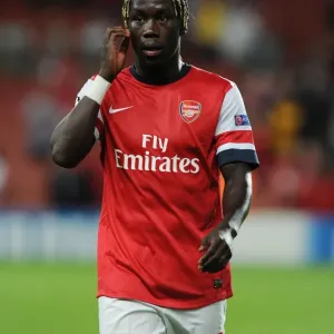 Arsenal's Unyielding Defender: Bacary Sagna in Action during the 2013-14 UEFA Champions League Play-offs vs Fenerbahce