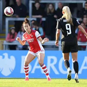 Arsenal's Viki Schnaderbeck in Action: Arsenal Women vs Everton Women, FA WSL 2021-22