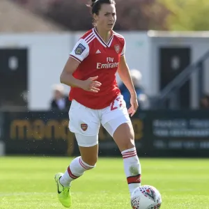 Arsenal's Viki Schnaderbeck in Action: Arsenal Women vs. West Ham United (2019-20 WSL)