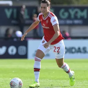 Arsenal's Viki Schnaderbeck in Action against West Ham United (2019-20 WSL)