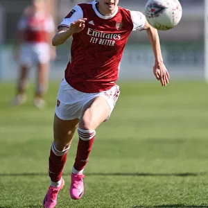 Arsenal's Vivianne Miedema Shines in Empty Meadow Park: Arsenal Women's Dominant Victory over Brighton & Hove Albion (2021)