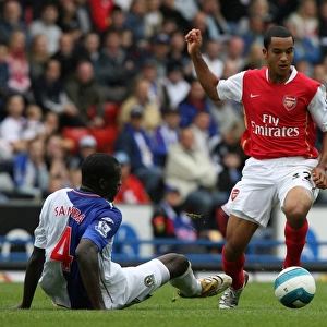 Arsenal's Walcott and Samba in Action: 1-1 Stalemate at Blackburn, 2007
