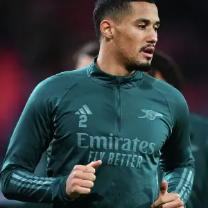 Arsenal's William Saliba Gears Up: PSV Eindhoven vs Arsenal, UEFA Champions League 2023/24 Arsenal's William Saliba Gears Up: PSV Eindhoven vs Arsenal, UEFA Champions League 2023/24