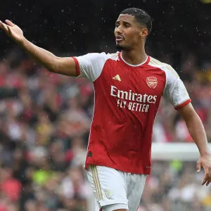 Arsenal's William Saliba Shines in 2023-24 Premier League Opener Against Fulham