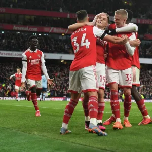 Arsenal's Xhaka and Zinchenko Celebrate Trossard's Goal vs Brentford (2022-23) Arsenal's Xhaka and Zinchenko Celebrate Trossard's Goal vs Brentford (2022-23)