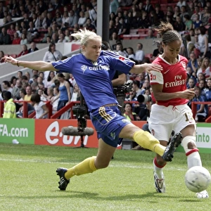 Arsenal's Yankey and Houghton Lead the Way: Arsenal Ladies' 4-1 Victory over Leeds United in the FA Womens Cup Final at The City Ground (2008)