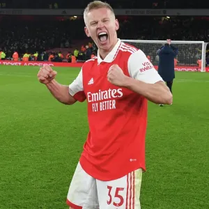 Arsenal's Zinchenko Celebrates Victory Over Manchester United in 2022-23 Premier League Clash