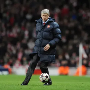 Arsene Wenger at the 2010 UEFA Champions League Quarterfinal: Arsenal vs Barcelona (2:2)