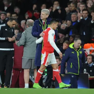 Arsene Wenger and Alexis Sanchez: Arsenal FC vs. FC Bayern Munchen, UEFA Champions League 2017 Arsene Wenger and Alexis Sanchez: Arsenal FC vs. FC Bayern Munchen, UEFA Champions League 2017