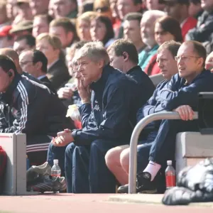 Arsene Wenger at Anfield: Liverpool's 4-1 Victory over Arsenal in the Barclays Premiership, 2007