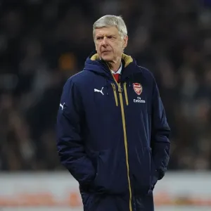 Arsene Wenger and Arsenal in FA Cup Clash Against Hull City, 2016 Arsene Wenger and Arsenal in FA Cup Clash Against Hull City, 2016