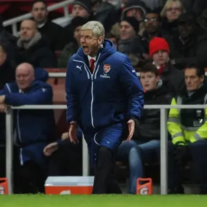 Arsene Wenger and Arsenal Face Off Against Leicester City in the Premier League Clash at Emirates Stadium (2015)