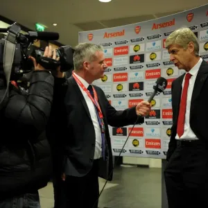 Arsene Wenger - Arsenal Manager, Pre-Match Interview vs Sunderland (2013-14) Arsene Wenger - Arsenal Manager, Pre-Match Interview vs Sunderland (2013-14)