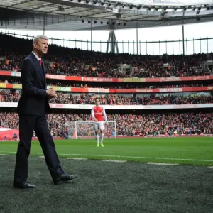 Arsene Wenger the Arsenal Manager. Arsenal 2: 1 Leicester City. Barclays Premier League Arsene Wenger the Arsenal Manager. Arsenal 2: 1 Leicester City. Barclays Premier League