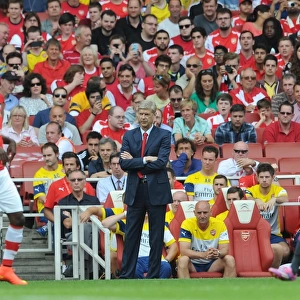 Arsene Wenger the Arsenal Manager. Arsenal 5: 1 Benfica. The Emirates Cup, Day 1. Emirates Stadium