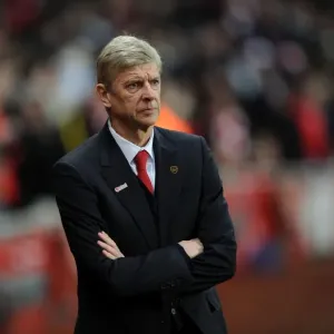 Arsene Wenger: Arsenal Manager before Arsenal vs. Everton, 2013-14 Arsene Wenger: Arsenal Manager before Arsenal vs. Everton, 2013-14