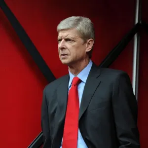 Arsene Wenger: Arsenal Manager before Arsenal vs Norwich City (2013-14) Arsene Wenger: Arsenal Manager before Arsenal vs Norwich City (2013-14)