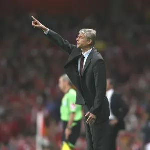 Arsene Wenger: Arsenal Manager Suffers Defeat against Hull City, 1-2, Barclays Premier League, Emirates Stadium (2008) Arsene Wenger: Arsenal Manager Suffers Defeat against Hull City, 1-2, Barclays Premier League, Emirates Stadium (2008)