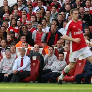 Arsene Wenger and Arsenal Team Celebrate Historic 3-0 Victory over Tottenham Hotspur (2009, Emirates Stadium) Arsene Wenger and Arsenal Team Celebrate Historic 3-0 Victory over Tottenham Hotspur (2009, Emirates Stadium)