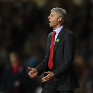 Arsene Wenger: The Battle at Upton Park - Arsenal vs. West Ham United, 25/10/09 (2:2)
