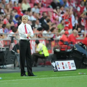 Arsene Wenger at Benfica: Arsenal Manager's Pre-Season Visit in 2011 Arsene Wenger at Benfica: Arsenal Manager's Pre-Season Visit in 2011