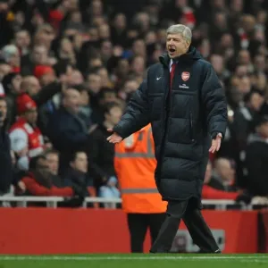 Arsene Wenger Celebrates Arsenal's 2-1 Win Over Everton in the Barclays Premier League Arsene Wenger Celebrates Arsenal's 2-1 Win Over Everton in the Barclays Premier League