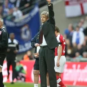 Arsene Wenger: The FA Cup Semi-Final Defeat at Wembley (1:2 vs Chelsea, 2009) Arsene Wenger: The FA Cup Semi-Final Defeat at Wembley (1:2 vs Chelsea, 2009)