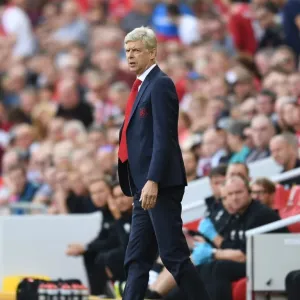 Arsene Wenger Faces Off Against Liverpool in Premier League Clash (2017-18)