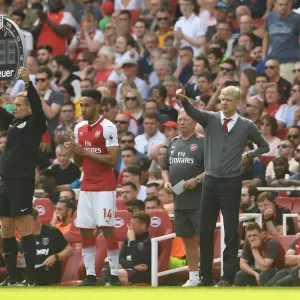 Arsene Wenger Guides Aubameyang's Arsenal Debut against West Ham United, 2017-18 Arsene Wenger Guides Aubameyang's Arsenal Debut against West Ham United, 2017-18