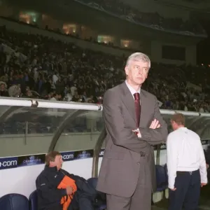 Arsene Wenger at the Helm: 0-0 Stalemate Against FC Porto in Champions League Group Stage
