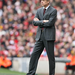 Arsene Wenger at the Helm: 0-0 Stalemate Against Fulham, Arsenal Football Club, 2009