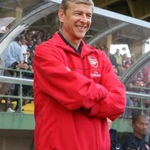 Arsene Wenger Leading Arsenal: The 1:1 Battle at Szombathely, 2008 Arsene Wenger Leading Arsenal: The 1:1 Battle at Szombathely, 2008