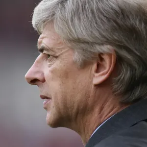 Arsene Wenger Leading Arsenal to a 2:1 Victory over Middlesbrough in the Barclays Premier League